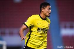 爱游戏官方网站关于今夜成都蓉城调整名单以备法国杯；防线松动环节打磨；质疑声仍在；年轻球员得到机会的信息